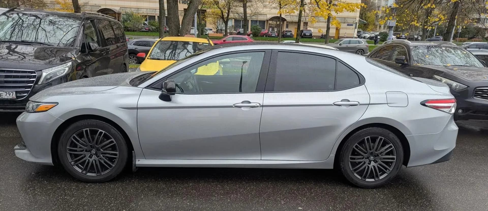 Toyota Camry XV70 — фото 3